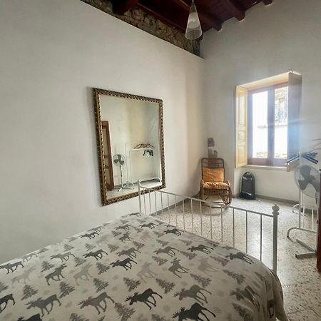 Mura Del Tempo - Rooms & Suites Bisceglie Exterior photo
